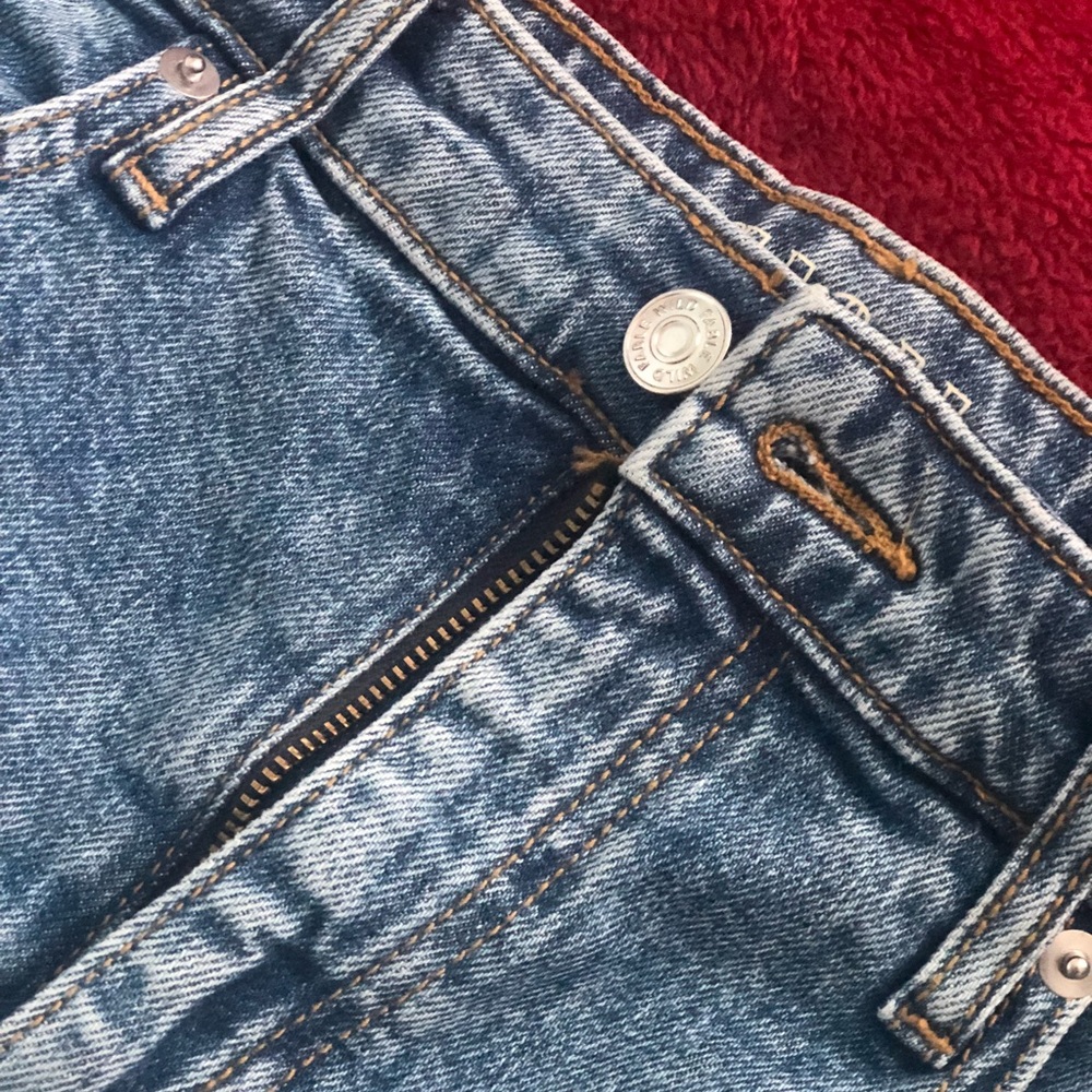 High Rise Jean Shorts - Picture 7 of 8